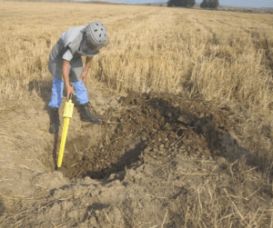 Demining specialist with a GA-72cd