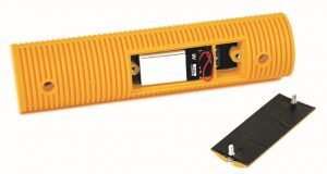 Schonstedt Spot Magnetic Locator Replacing the Battery